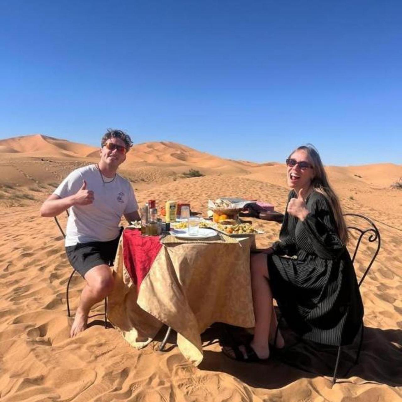 Merzouga Pearl Luxury Camp Buitenkant foto