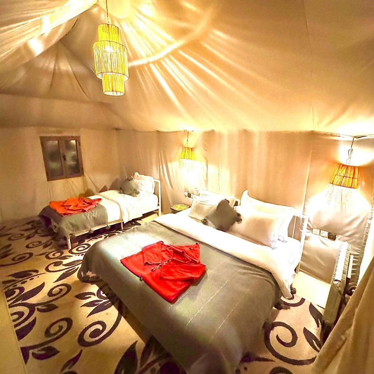 Merzouga Pearl Luxury Camp Buitenkant foto